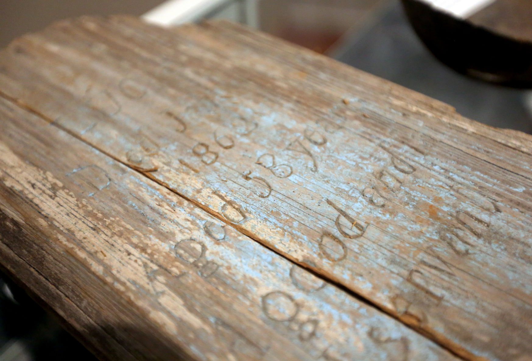 slave grave marker.jpg